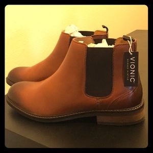 vionic boots mens